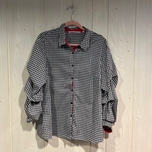 𝅺INSIGHT BLACK AND WHITE CHECKERED BUTTON UP BLOUSE SIZE XL
